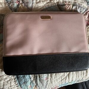 Kate Spade laptop sleeve. EUC